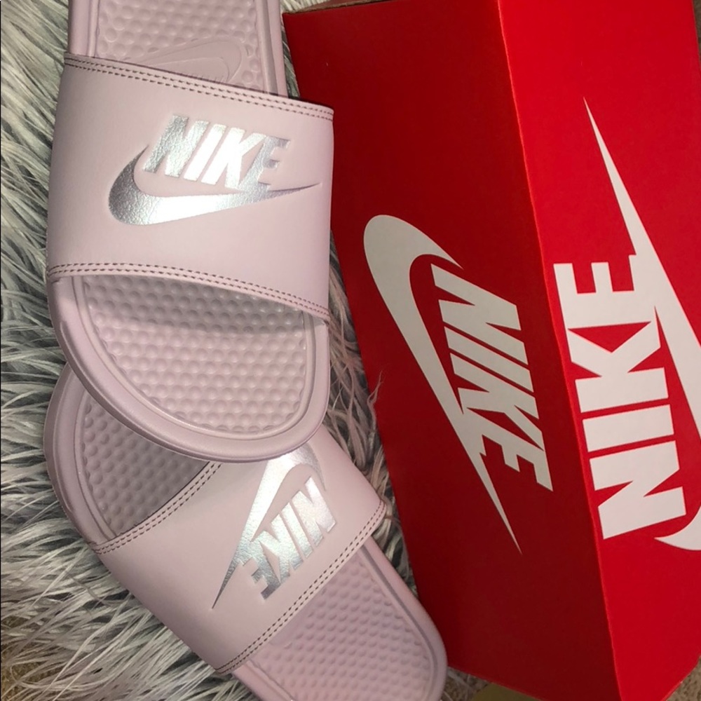 NWOT!! Brand new nike slides!